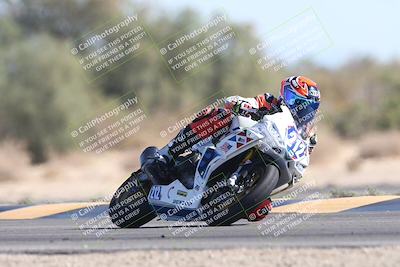 media/Nov-02-2025-CVMA (Sun) [[337aff29ab]]/Race 8-Formula Lightweight Twins Shootout/